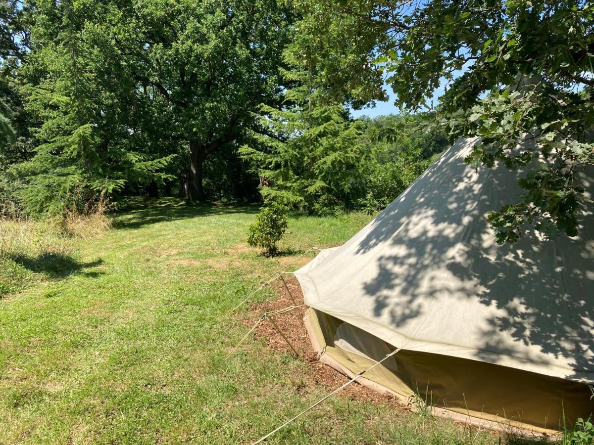 Tente Bivouac Option Bain Chauffee Au Bois Idrac-Respailles 外观 照片