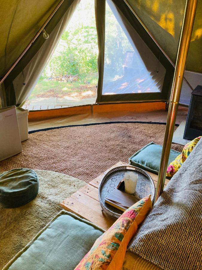 Tente Bivouac Option Bain Chauffee Au Bois Idrac-Respailles 外观 照片